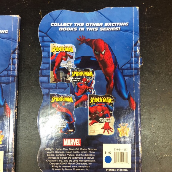 MARVEL SET OF 4 Books - Picture 10 of 17